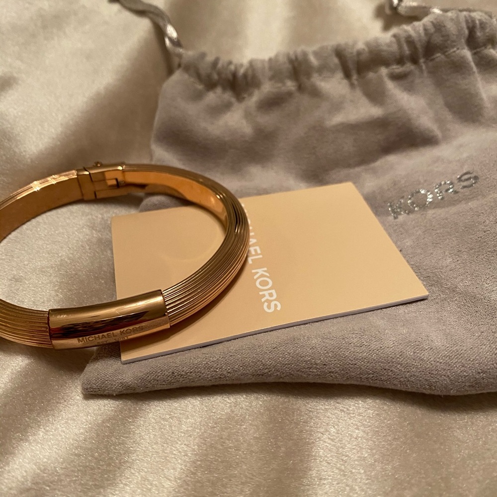 Michael kors bangle bracelet